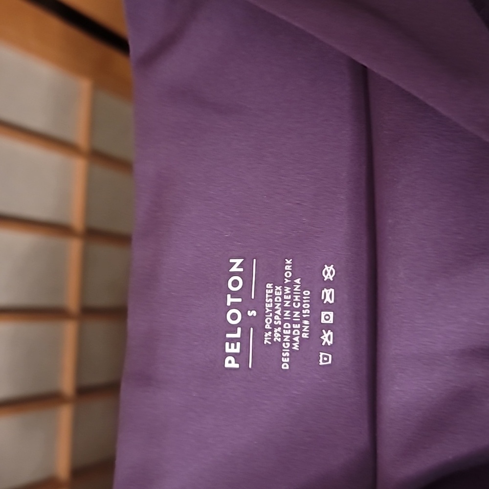PELOTON Set Short 7" & Leggings & Bra - Picture 10 of 16